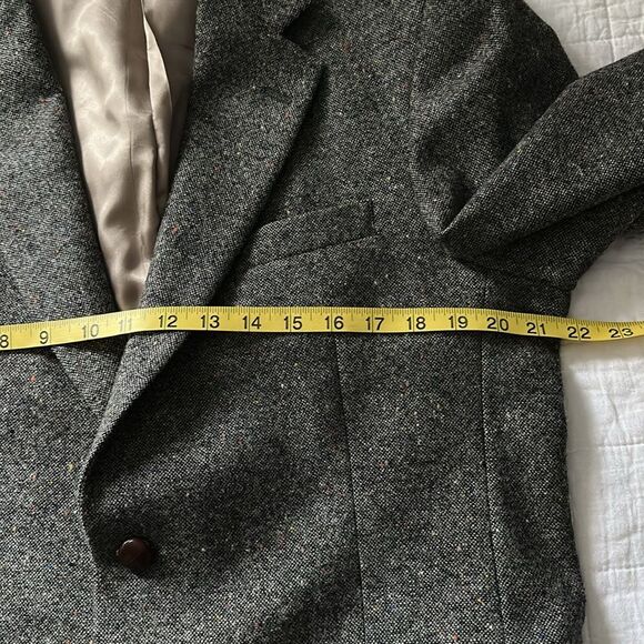 Austin Reed Vintage Tweed Blazer 40R – Elbow Patches – Made in USA - Picture 14 of 15